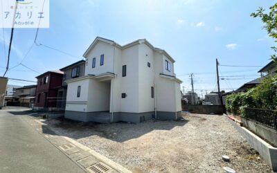 ８／２９写真更新！建物完成！◆スーパー・小学校徒歩１０分以内【ご成約の方に商品券やオプション特典あり♪】■ＬＤＫ１６帖以上■豊富な収納■駐車スペース３台可能《沼津市沢田町　　新築分譲住宅全１棟販売》