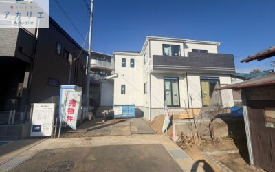 1/26写真更新!建物完成間近!◆コンビニまで徒歩2分!【ご成約の方に商品券やオプション特典あり♪】■1階はLDK16帖以上+5.2帖洋室■豊富な収納■駐車スペース2台可能《裾野市稲荷Ⅳ 新築分譲住宅全1棟販売》