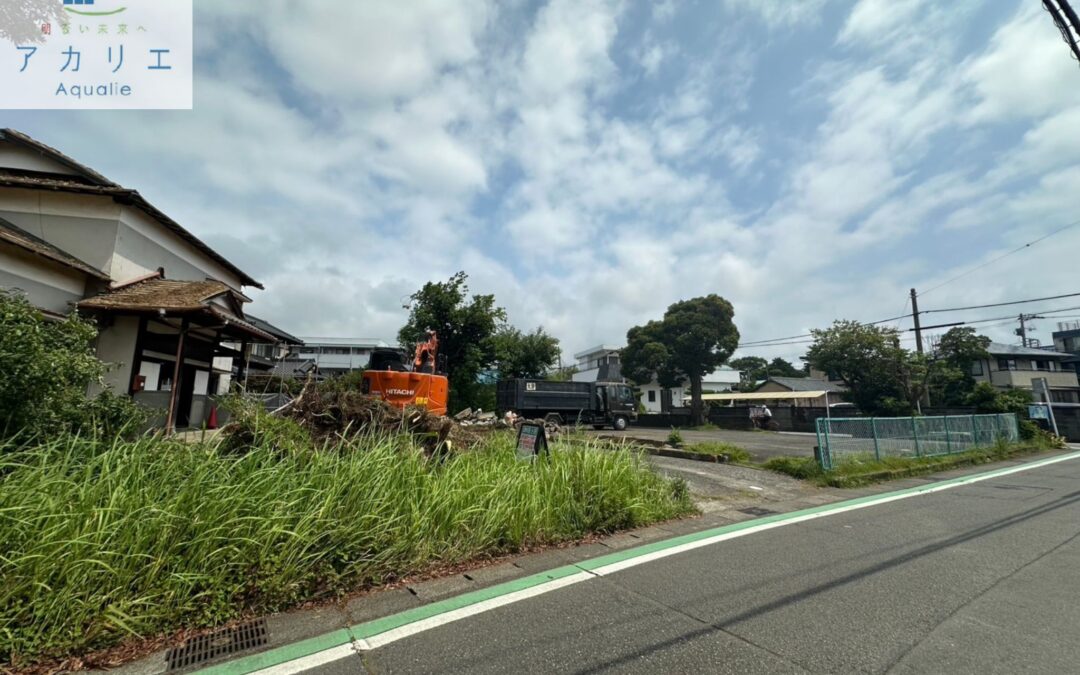 １２／１２新着！【ご成約の方に商品券やオプション特典あり♪】◆近隣に商業施設多数のエリア■ＬＤＫ１６帖以上■パントリーなど豊富な収納■駐車スペース３台可《沼津市中沢田　第３　新築分譲住宅全６棟販売》