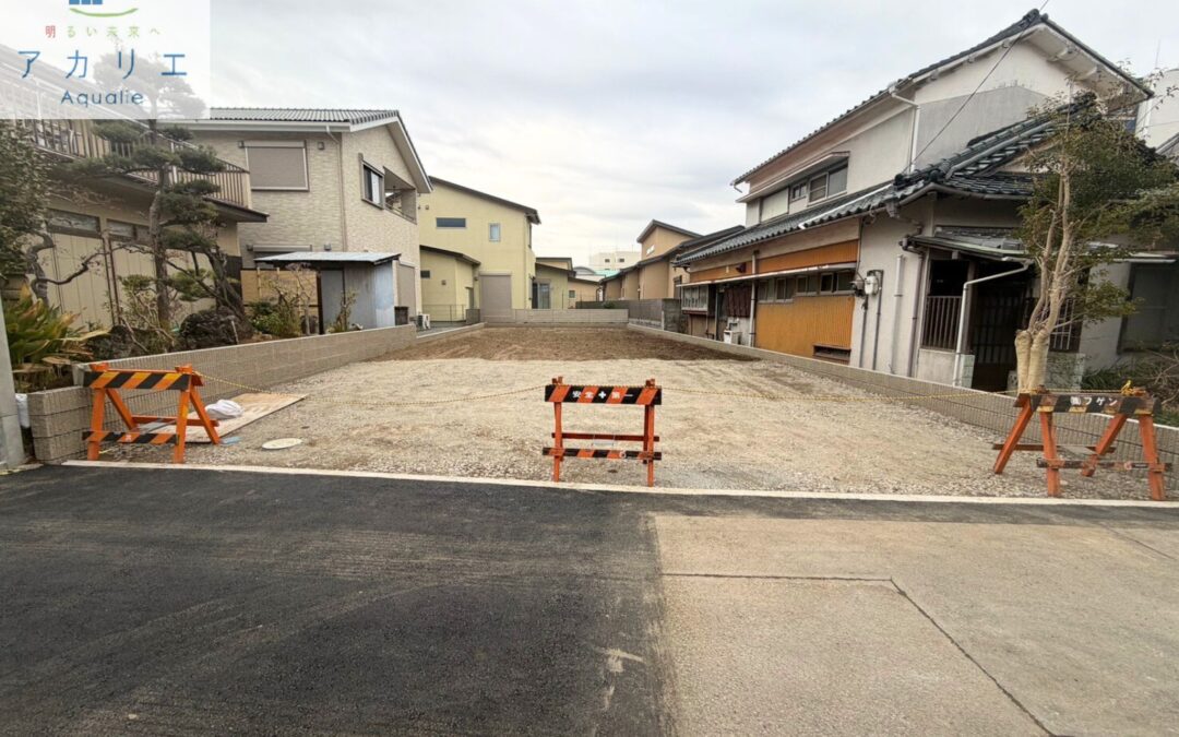 ２／２７新着！「三島広小路」駅徒歩４分！■建築条件なし♪■敷地面積５９坪以上！■近隣に商業施設多数の人気エリア《三島市泉町　土地全１区画販売》