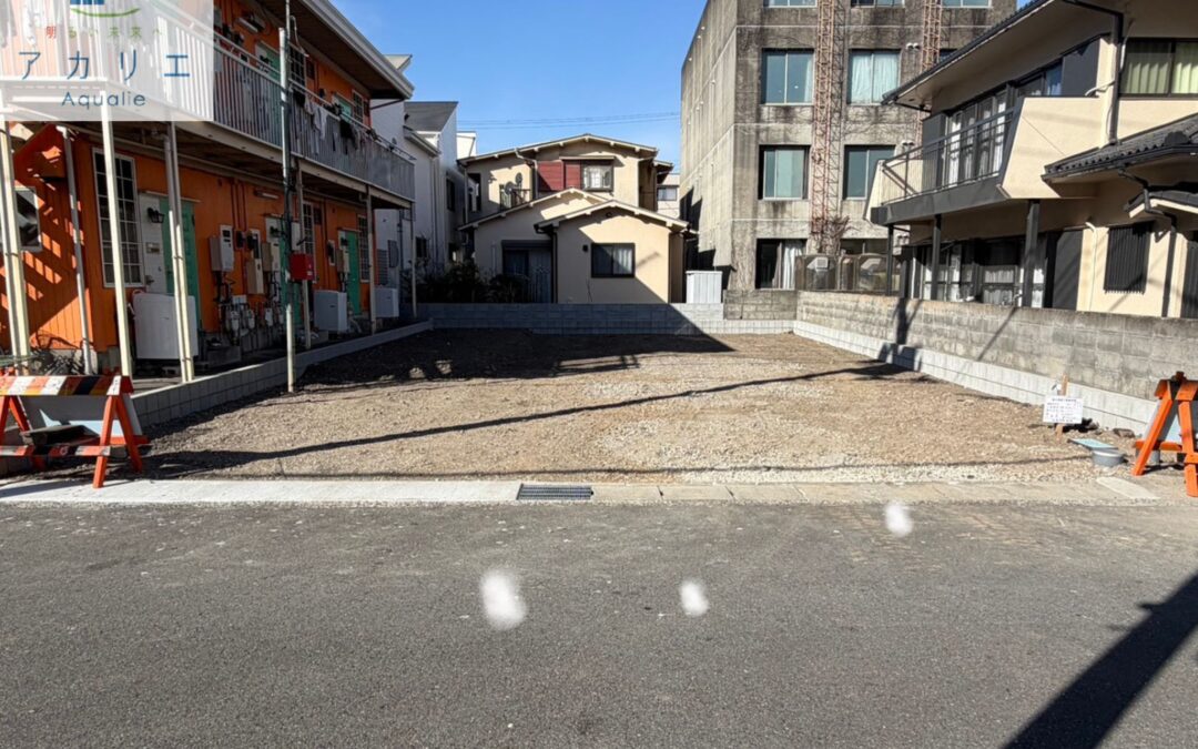 ２／６新着！◆ＪＲ東海道本線「沼津」駅徒歩８分！【ご成約の方に商品券やオプション特典あり♪】■ＬＤＫ１７帖以上■ＷＩＣなど豊富な収納■駐車スペース３台可能【沼津市沢田町　第１　新築分譲住宅全１棟販売】