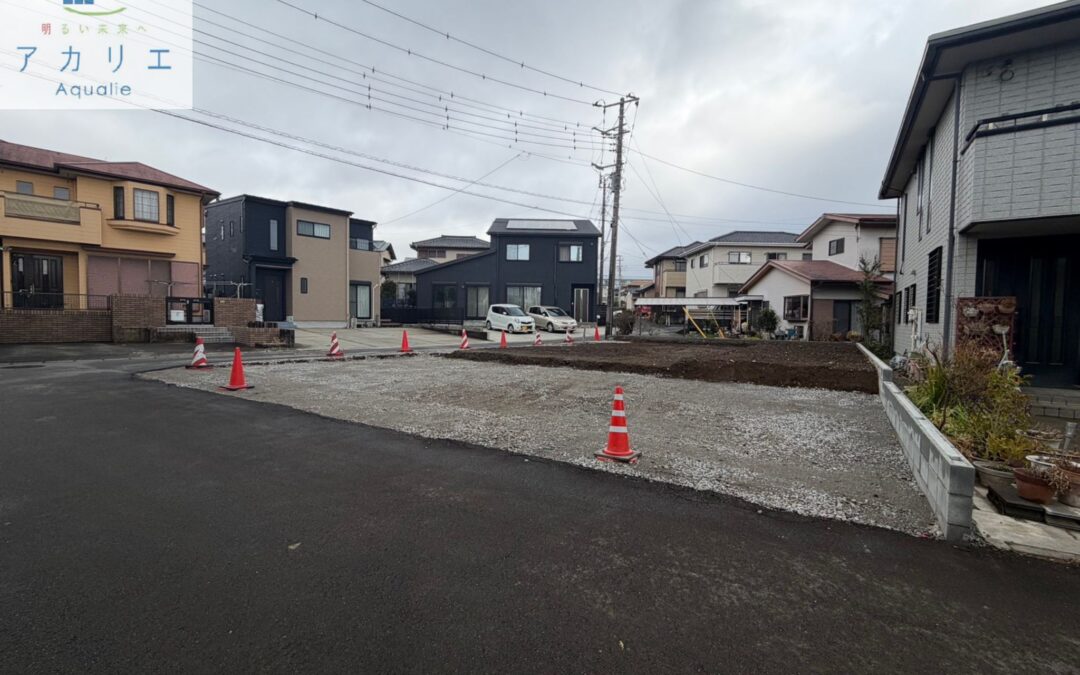 ３／２３新着！【ご成約の方に商品券やオプション特典あり♪】■ＬＤＫ１６帖以上■ＷＩＣなど豊富な収納■駐車スペース４台可能《裾野市佐野８３１番　新築分譲住宅全１棟販売》